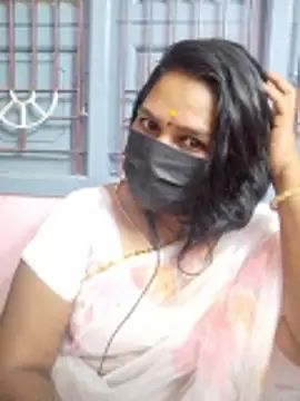 Snapshot of Tamil_Azhaghi25 chatting on May 16, 2026, 4:17 pm Tamil Azhaghi25 online show from May 16, 2026, 4:17 pm