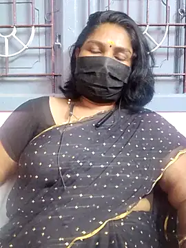 Snapshot of Tamil_Azhaghi25 chatting on May 17, 2026, 5:42 pm Tamil Azhaghi25 online show from May 17, 2026, 5:42 pm
