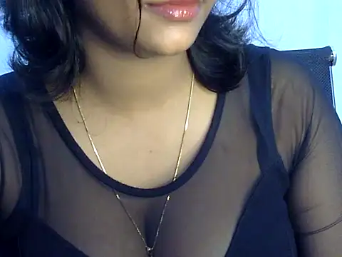 Hott Noor online show from October 29, 2025, 7:43 am