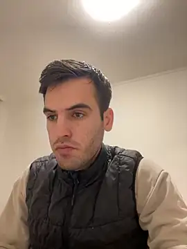 Snapshot of dino2603 chatting on November 4, 2025, 6:07 pm dino2603 online show from November 4, 2025, 6:07 pm