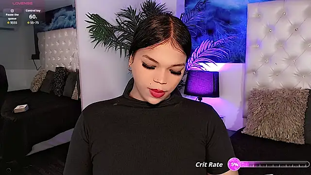 Valeria Swett  online show from January 13, 2026, 8:47 pm