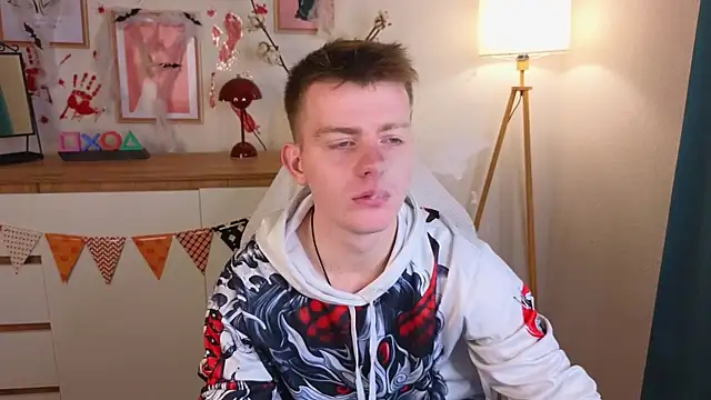 happy de1mos online show from October 25, 2025, 9:53 pm