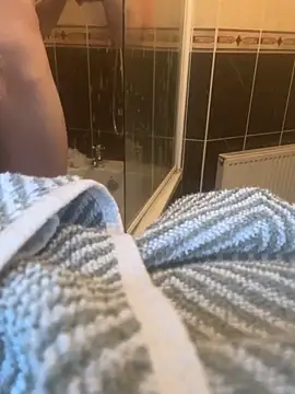 Snapshot of PayForThePaddy chatting on November 6, 2025, 4:41 pm PayForThePaddy online show from November 6, 2025, 4:41 pm