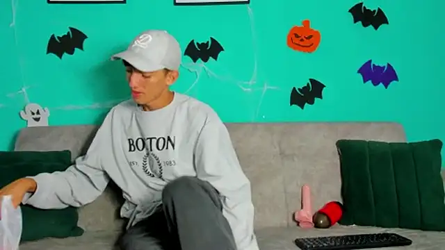 Maikol Ortiz online show from October 31, 2025, 12:28 pm