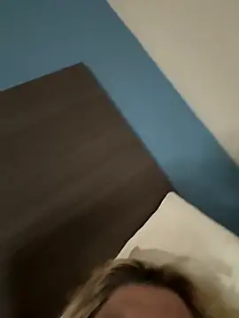 bbwbubbles77 online show from December 21, 2025, 1:24 am