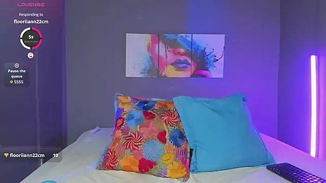 Snapshot of meghanmaslow chatting on October 22, 2025, 10:09 pm meghanmaslow online show from October 22, 2025, 10:09 pm