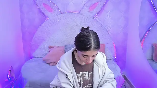 Gaby louse online show from March 30, 2026, 7:26 pm