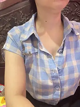 Snapshot of Thu_yaha chatting on May 20, 2026, 5:35 am Thu yaha online show from May 20, 2026, 5:35 am