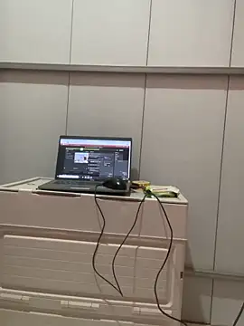 Snapshot of Thu_yaha chatting on May 28, 2026, 5:16 am Thu yaha online show from May 28, 2026, 5:16 am