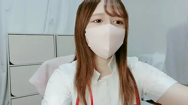 Snapshot of Hanachan_Gcup_ chatting on September 9, 2025, 1:32 pm Hanachan Gcup online show from September 9, 2025, 1:32 pm