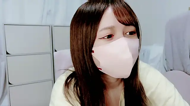 Snapshot of Hanachan_Gcup_ chatting on September 19, 2025, 3:34 pm Hanachan Gcup online show from September 19, 2025, 3:34 pm