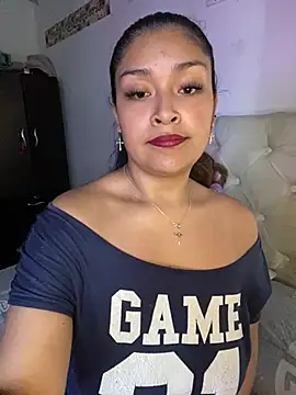 Snapshot of Aurora_fire1 chatting on February 6, 2026, 5:16 pm Aurora fire1 online show from February 6, 2026, 5:16 pm