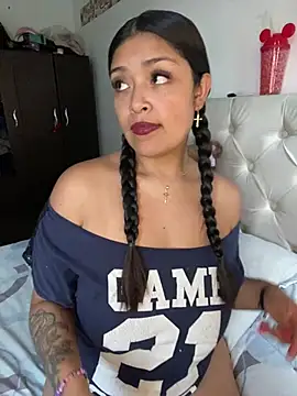 Snapshot of Aurora_fire1 chatting on February 7, 2026, 5:49 pm Aurora fire1 online show from February 7, 2026, 5:49 pm