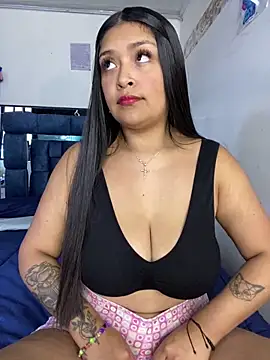 Snapshot of Aurora_fire1 chatting on February 23, 2026, 4:59 pm Aurora fire1 online show from February 23, 2026, 4:59 pm