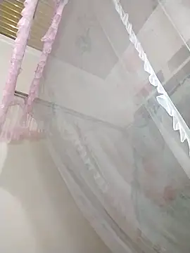 Helen69x online show from November 20, 2025, 3:45 pm