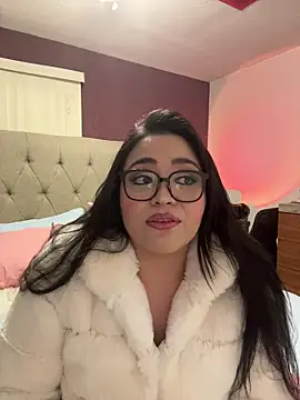 Snapshot of MyHoneyFrida chatting on November 20, 2025, 4:23 am MyHoneyFrida online show from November 20, 2025, 4:23 am