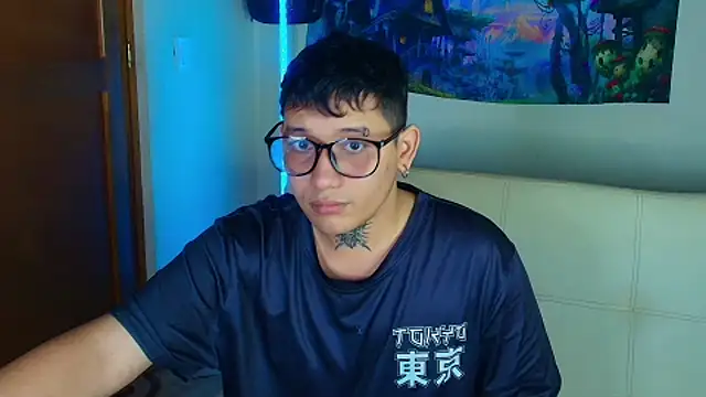 Snapshot of Zoldyck_420 chatting on November 8, 2025, 6:02 am Zoldyck 420 online show from November 8, 2025, 6:02 am