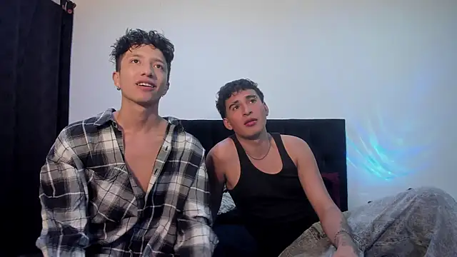 mhatias  online show from November 19, 2025, 4:12 am