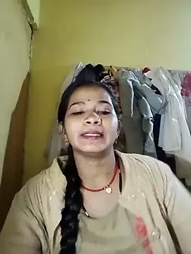 Snapshot of Jaya_Iyer chatting on December 18, 2025, 1:39 pm Jaya Iyer online show from December 18, 2025, 1:39 pm