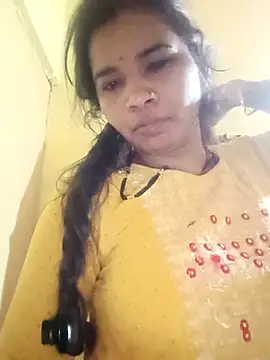 Snapshot of Jaya_Iyer chatting on February 17, 2026, 12:40 am Jaya Iyer online show from February 17, 2026, 12:40 am