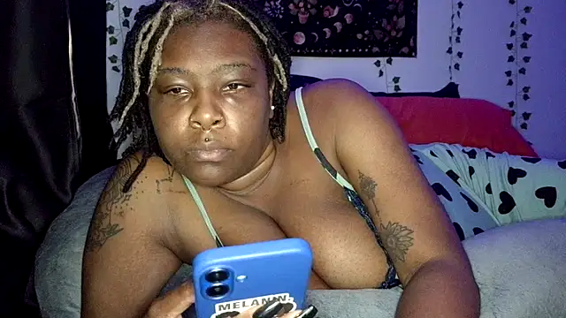 Snapshot of mistressnelle chatting on July 11, 2026, 2:14 am mistressnelle online show from July 11, 2026, 2:14 am