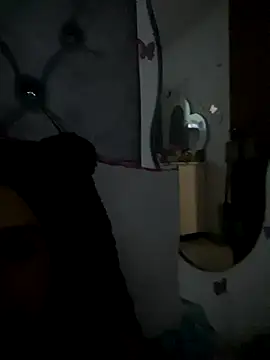 Snapshot of EmilyCoy_ chatting on October 30, 2025, 5:13 pm EmilyCoy online show from October 30, 2025, 5:13 pm