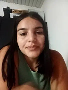 Snapshot of chloe_90 chatting on October 3, 2025, 1:24 am chloe 90 online show from October 3, 2025, 1:24 am