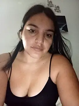 Snapshot of chloe_90 chatting on October 23, 2025, 12:21 am chloe 90 online show from October 23, 2025, 12:21 am