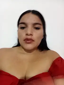 Snapshot of chloe_90 chatting on November 12, 2025, 11:36 pm chloe 90 online show from November 12, 2025, 11:36 pm