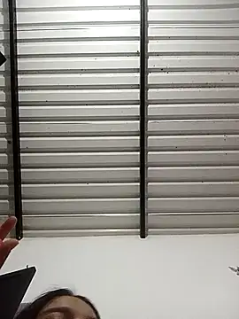 Snapshot of chloe_90 chatting on November 26, 2025, 12:33 am chloe 90 online show from November 26, 2025, 12:33 am