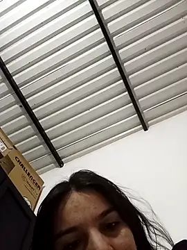 Snapshot of chloe_90 chatting on November 27, 2025, 11:18 pm chloe 90 online show from November 27, 2025, 11:18 pm