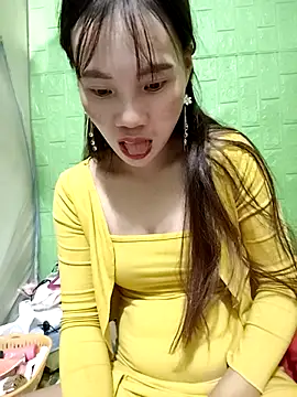 Tin tanny online show from November 24, 2025, 2:28 pm