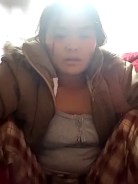 xinhxinhcute online show from November 28, 2025, 11:57 am