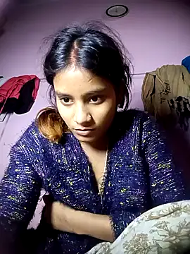 Snapshot of Hot_Mayra_ chatting on December 4, 2025, 6:12 am Hot Mayra online show from December 4, 2025, 6:12 am