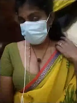 Snapshot of Nithiila chatting on June 4, 2026, 5:41 pm Nithiila online show from June 4, 2026, 5:41 pm