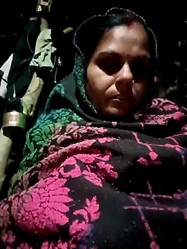 Snapshot of Hot_rachnasexy chatting on December 16, 2025, 12:37 am Hot rachnasexy online show from December 16, 2025, 12:37 am