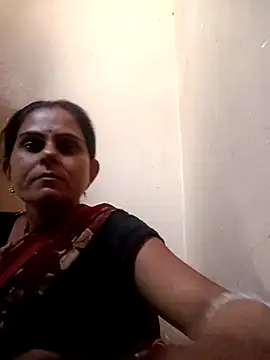 Snapshot of Hot_rachnasexy chatting on May 13, 2026, 2:20 am Hot rachnasexy online show from May 13, 2026, 2:20 am