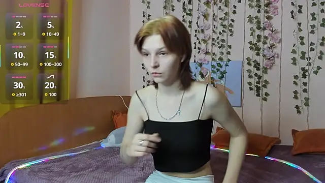 AudreyyKim online show from November 30, 2025, 6:50 am