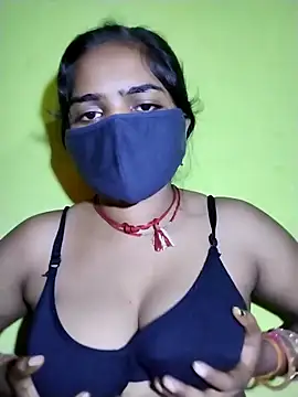 Snapshot of Bebo_Sweety143 chatting on September 28, 2025, 4:23 pm Bebo Sweety143 online show from September 28, 2025, 4:23 pm