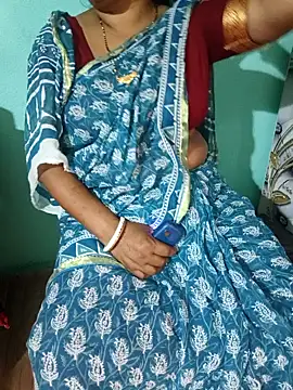 desi boudi87 online show from March 28, 2026, 11:10 am