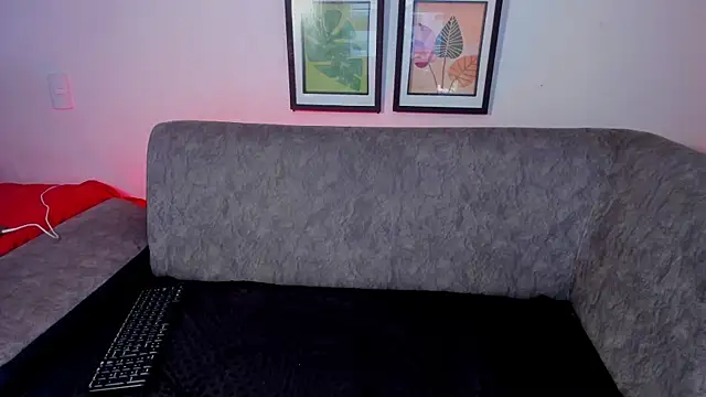 Morganoctiss online show from April 16, 2026, 8:53 pm