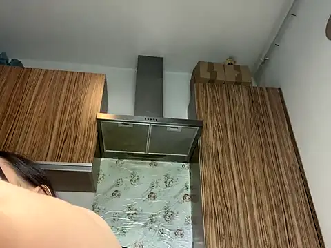 curvybombb online show from November 5, 2025, 9:26 pm