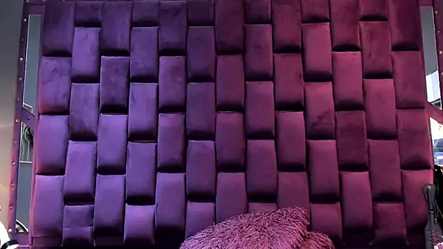 MilaRiva online show from April 24, 2026, 11:34 am