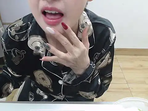 Snapshot of Funnygirl_9x chatting on January 11, 2026, 3:22 am Funnygirl 9x online show from January 11, 2026, 3:22 am