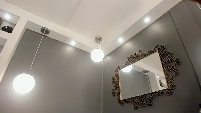 JessicaPlay online show from April 22, 2026, 1:01 pm