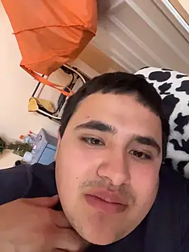 whitsblack online show from December 20, 2025, 8:49 pm