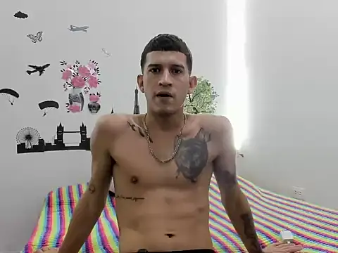 Snapshot of dilan_abraham12 chatting on September 28, 2025, 11:43 pm dilan abraham12 online show from September 28, 2025, 11:43 pm