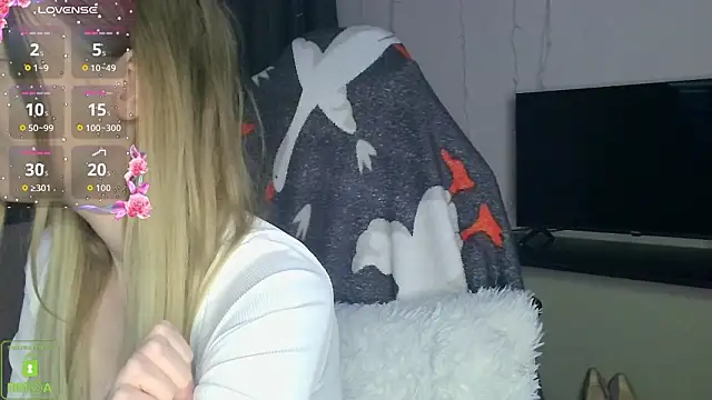 BabbbyFoxxx online show from February 28, 2026, 4:02 am