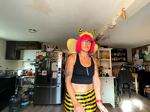 Snapshot of kinkycanner chatting on October 26, 2025, 10:15 pm kinkycanner online show from October 26, 2025, 10:15 pm