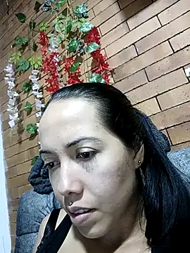 MiaForever1 online show from November 8, 2025, 2:01 am